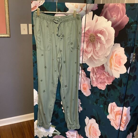 NWT ❤️ C&C California Distressed Star joggers - Picture 3 of 8